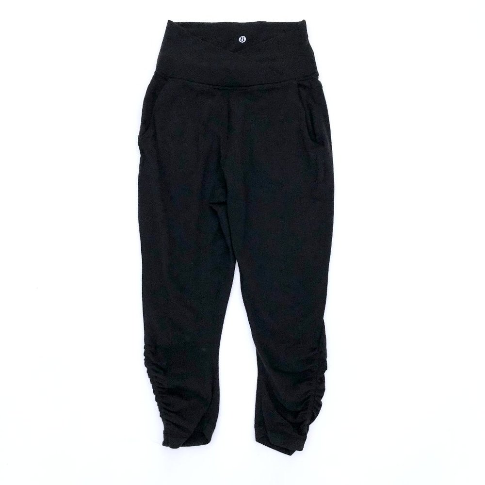 LULULEMON Women's Athletic Black Pocket Leggings 2